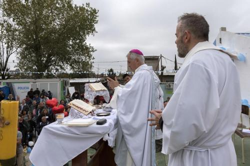 CAPILLA PUERTA DE HIERRO
