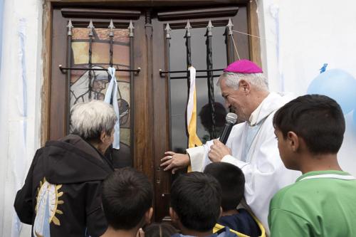 CAPILLA PUERTA DE HIERRO